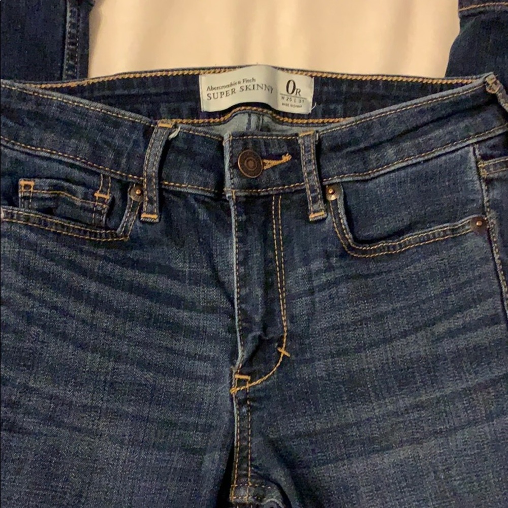 Dark wash high waisted super skinny jeans